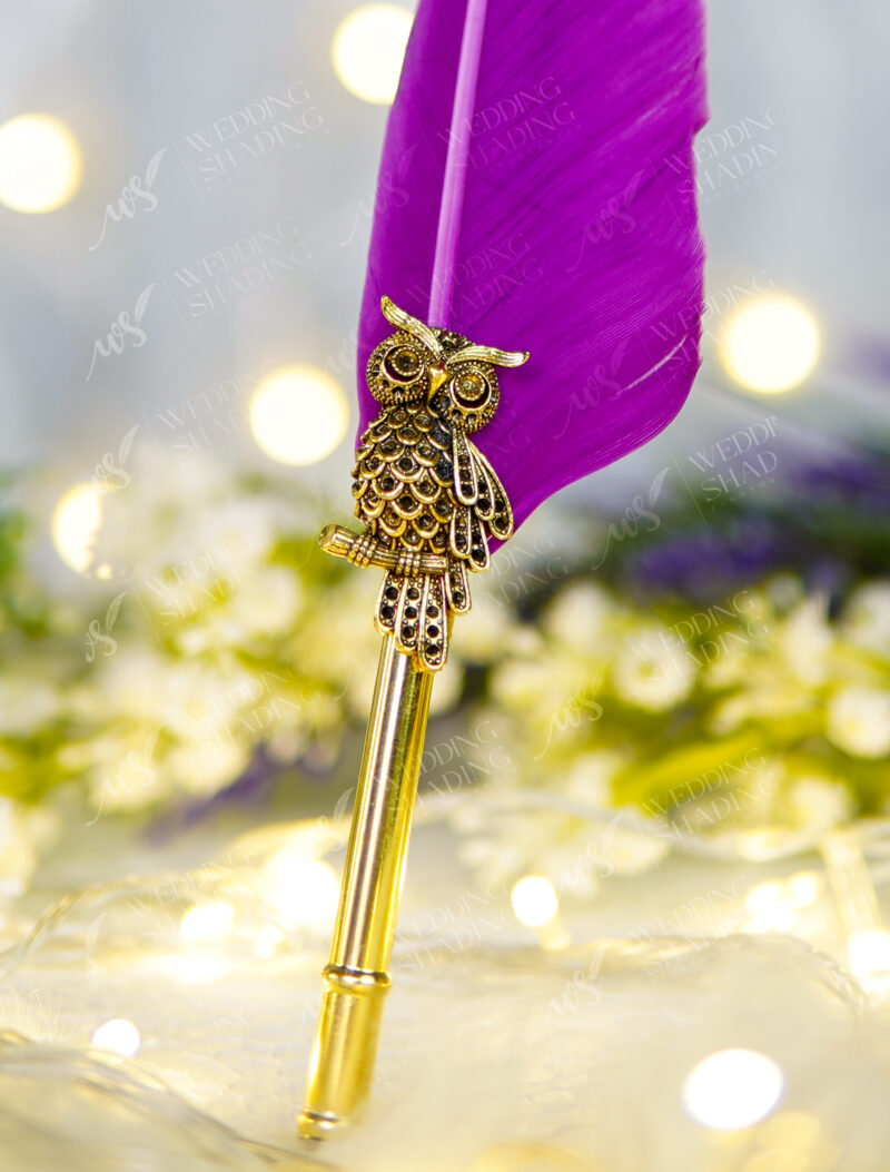 Astonishingly intricate and charming golden owl centerpiece detail